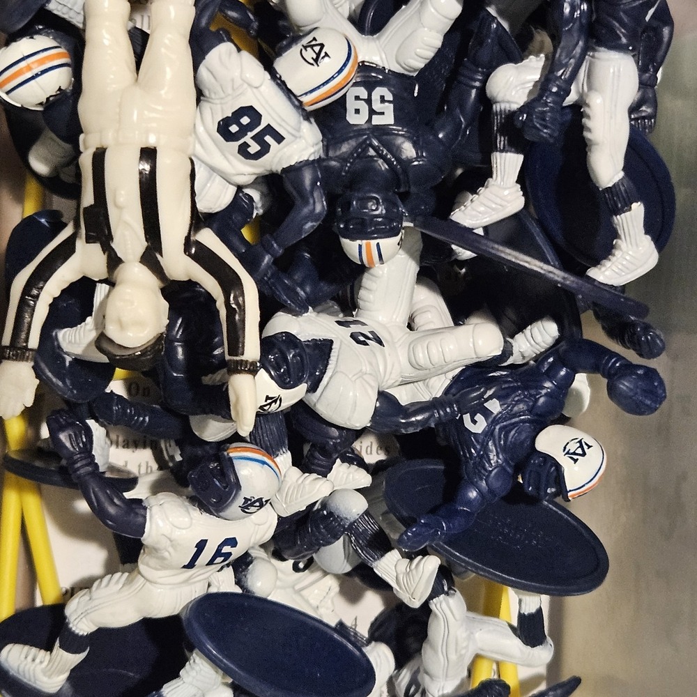 Auburn Tigers Football Guys Playset 26 Players Complete Set Kaskey Kids - Picture 4 of 16